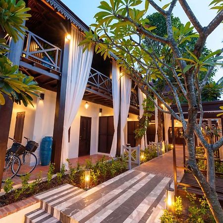 V Maison Boutique Hotel Luang Prabang Eksteriør bilde